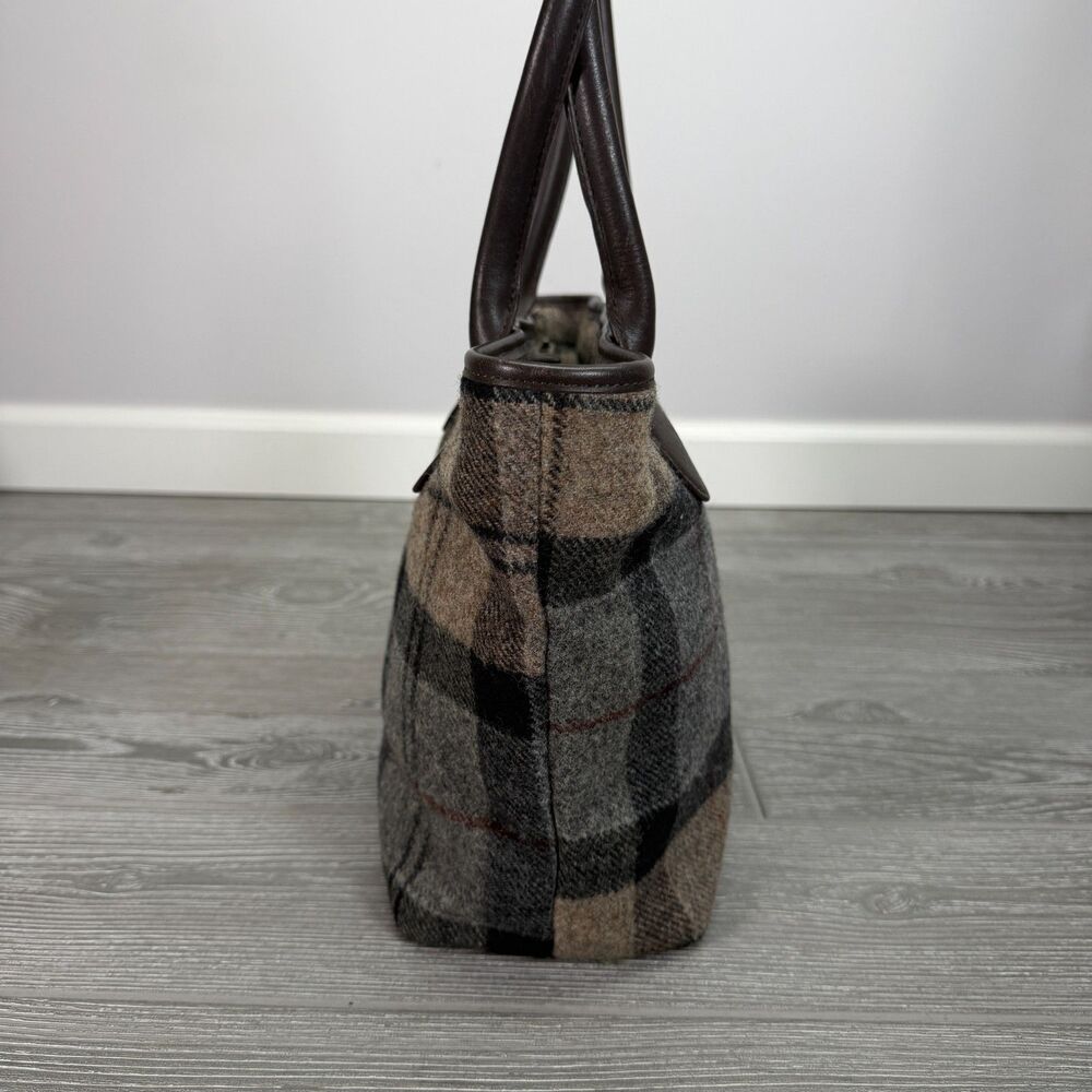 Barbour Winter Tartan Should Tote Zipper Bag Plaid 100% Wool with Cotton Lining - Picture 5 of 12